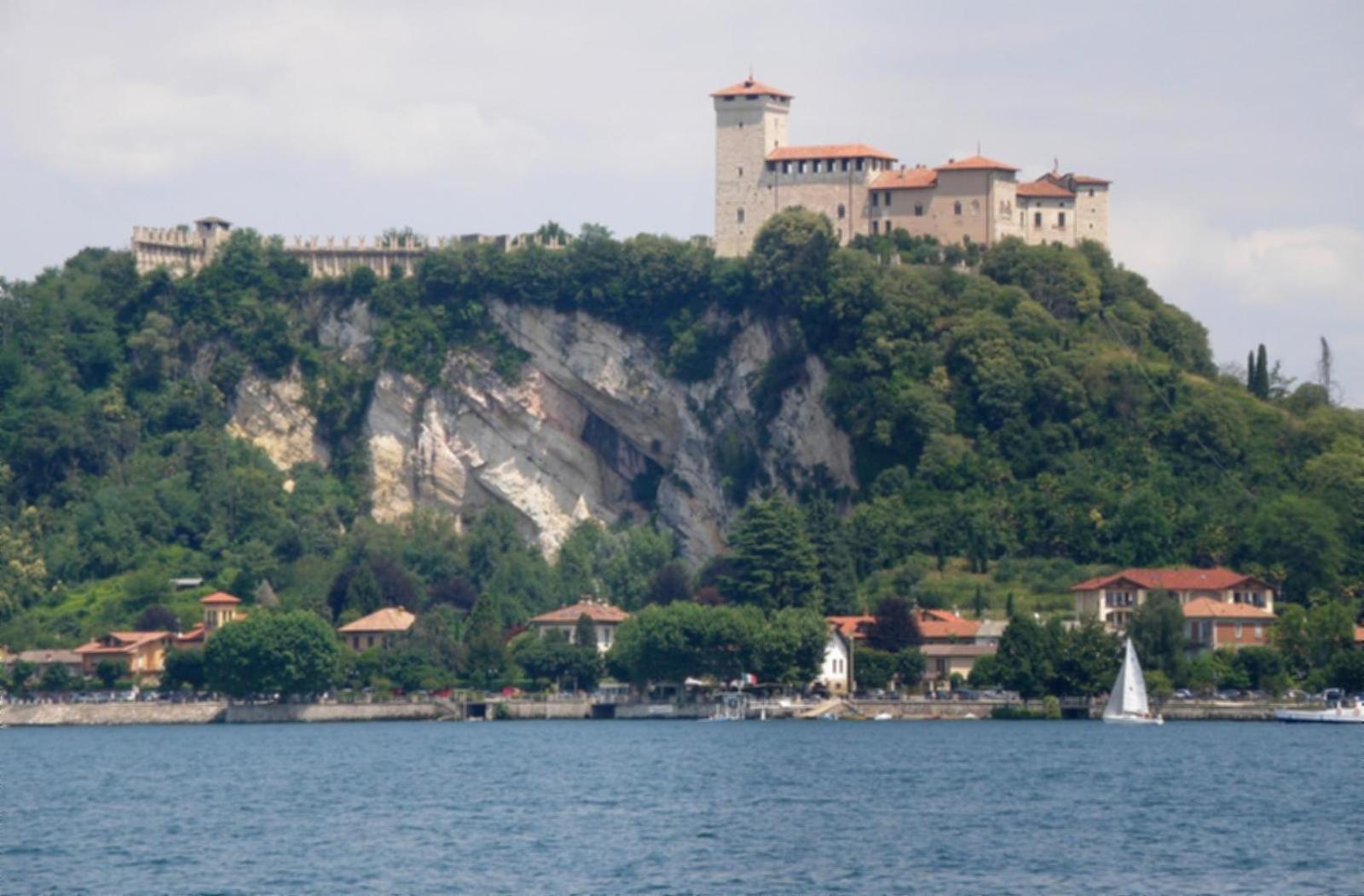 Agriturismo Altana Del Motto Rosso Gattico Екстериор снимка